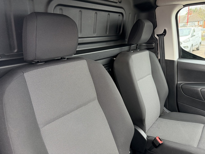 Vauxhall Combo Turbo D 2300 Sportive - U8949