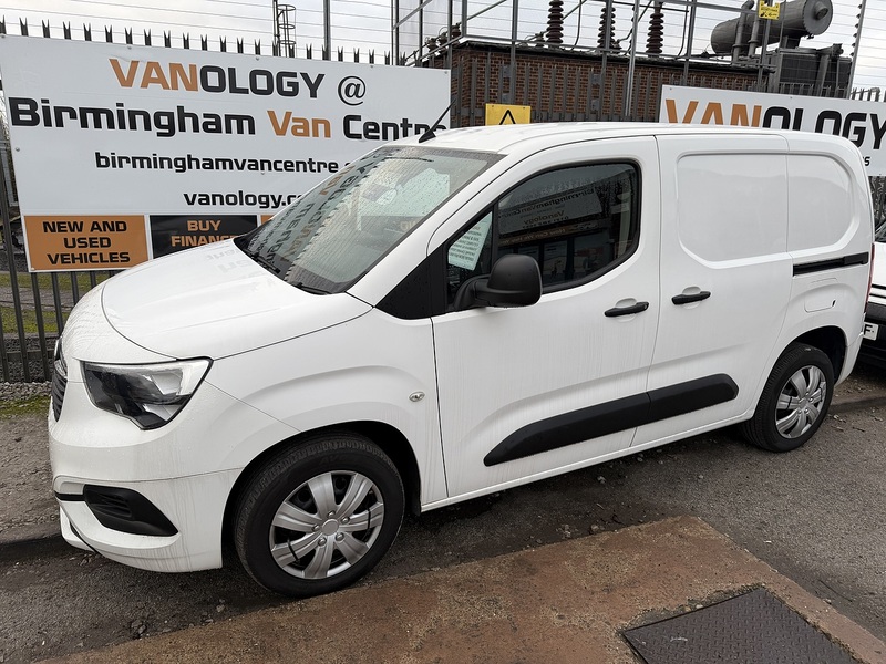 Vauxhall Combo Turbo D 2300 Sportive - U8949
