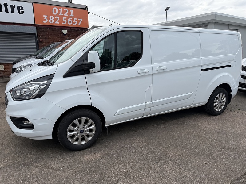 Ford Transit Custom 300 EcoBlue Limited - U8953