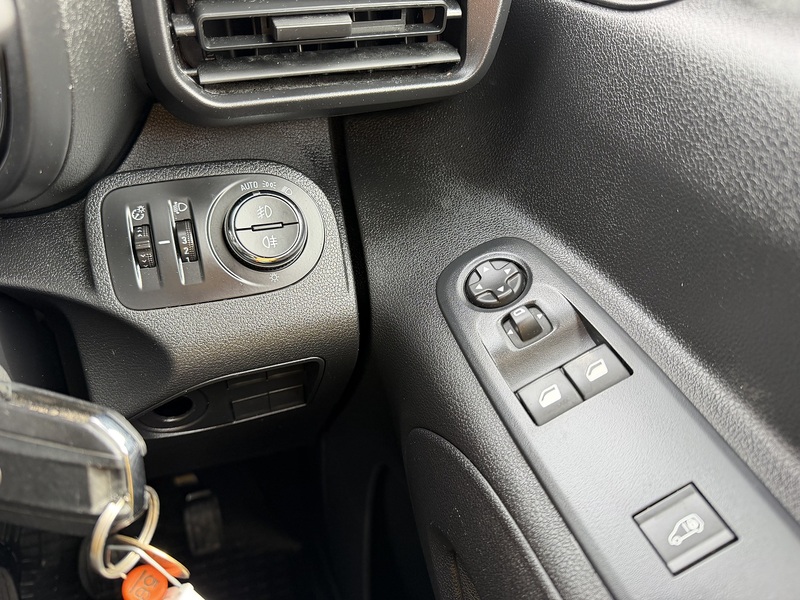 Vauxhall Combo Turbo D 2300 Sportive - U8954