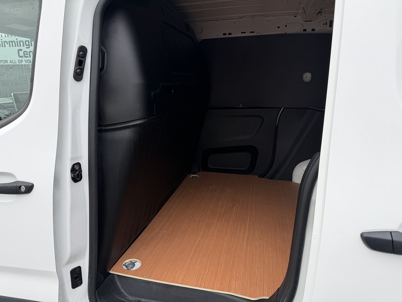 Vauxhall Combo Turbo D 2300 Sportive - U8954