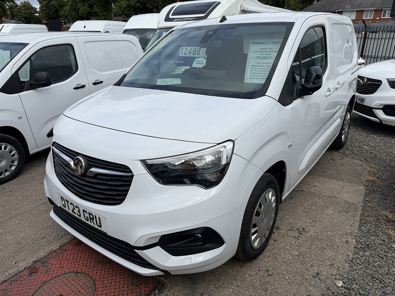Vauxhall Combo Turbo D 2300 Pro - U8955