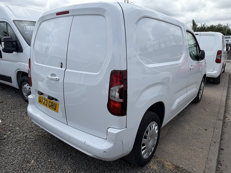Vauxhall Combo Turbo D 2300 Pro - U8955