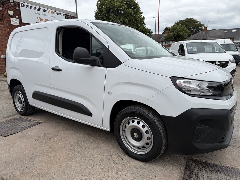 Vauxhall Combo Turbo D 2300 Prime-Plus - U8956