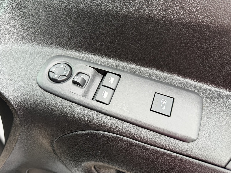 Vauxhall Combo Turbo D 2300 Prime-Plus - U8956