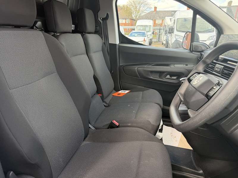 Vauxhall Combo Turbo D 2300 Prime-Plus - U8956
