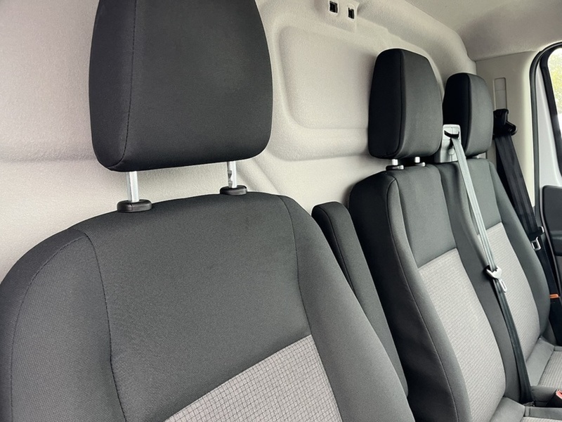 Ford Transit Custom 300 EcoBlue Leader - U8957