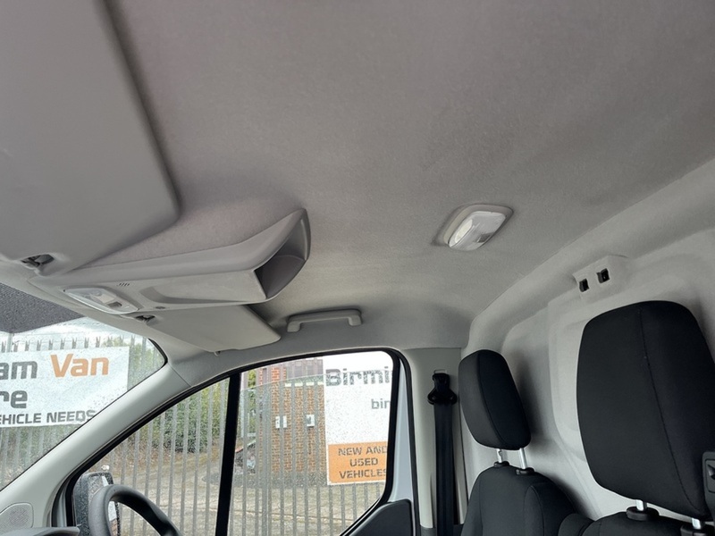 Ford Transit Custom 300 EcoBlue Leader - U8957