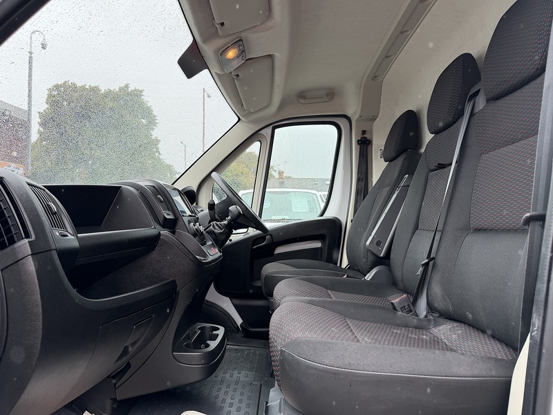 Vauxhall Movano CDTi 3500 BiTurbo Dynamic - U8962