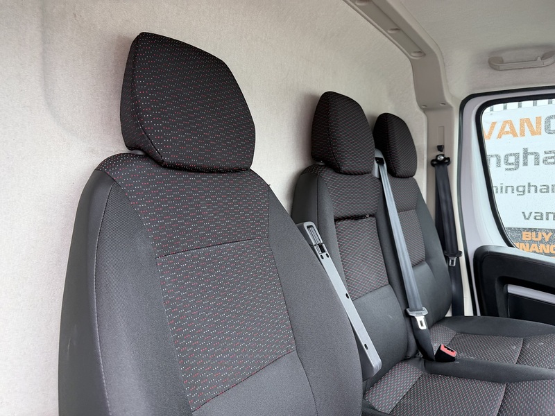 Vauxhall Movano CDTi 3500 BiTurbo Dynamic - U8962