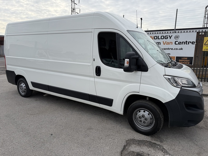 Vauxhall Movano CDTi 3500 BiTurbo Dynamic - U8962