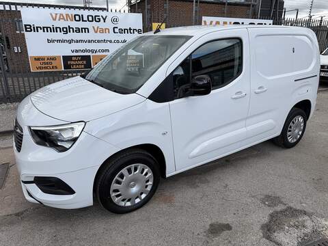 Vauxhall Combo SPORTIVE 1.6TDCi 100 L1 2300 (ULEZ)