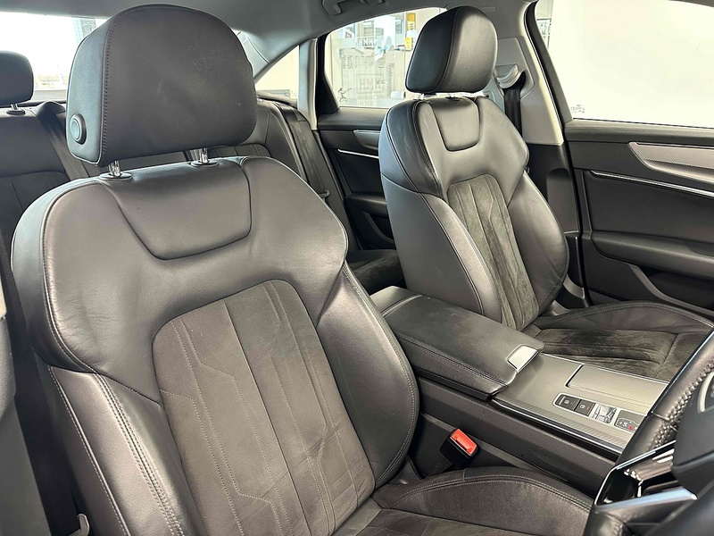 Audi A6 Saloon TFSIe Sport - U1776