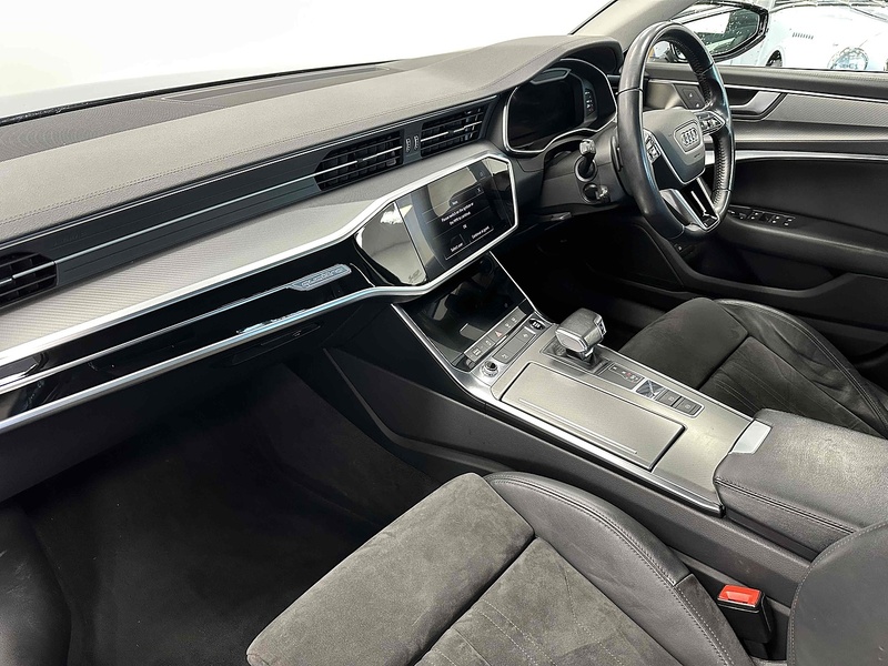 Audi A6 Saloon TFSIe Sport - U1776