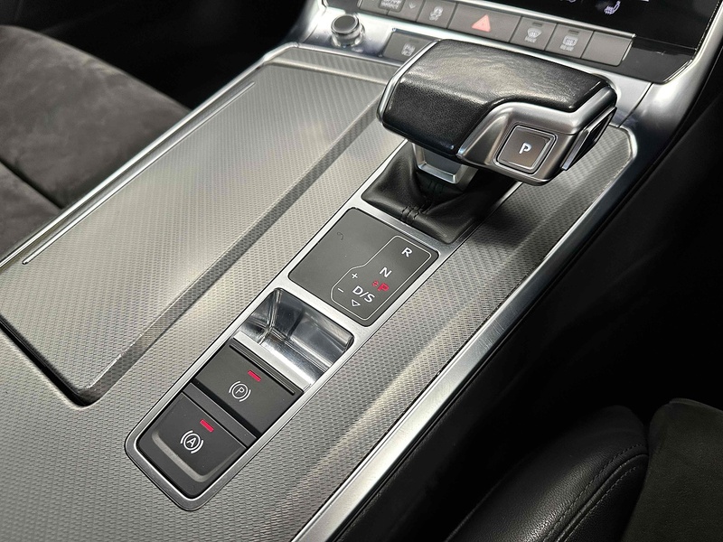 Audi A6 Saloon TFSIe Sport - U1776