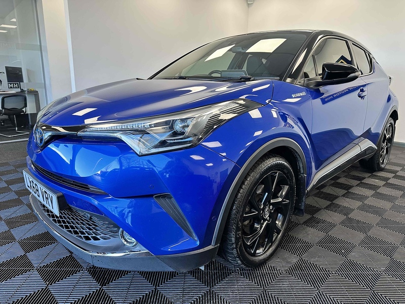 Toyota C-HR VVT-h Dynamic - U1787