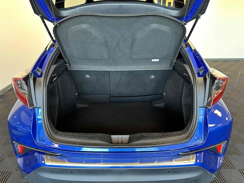 Toyota C-HR VVT-h Dynamic - U1787