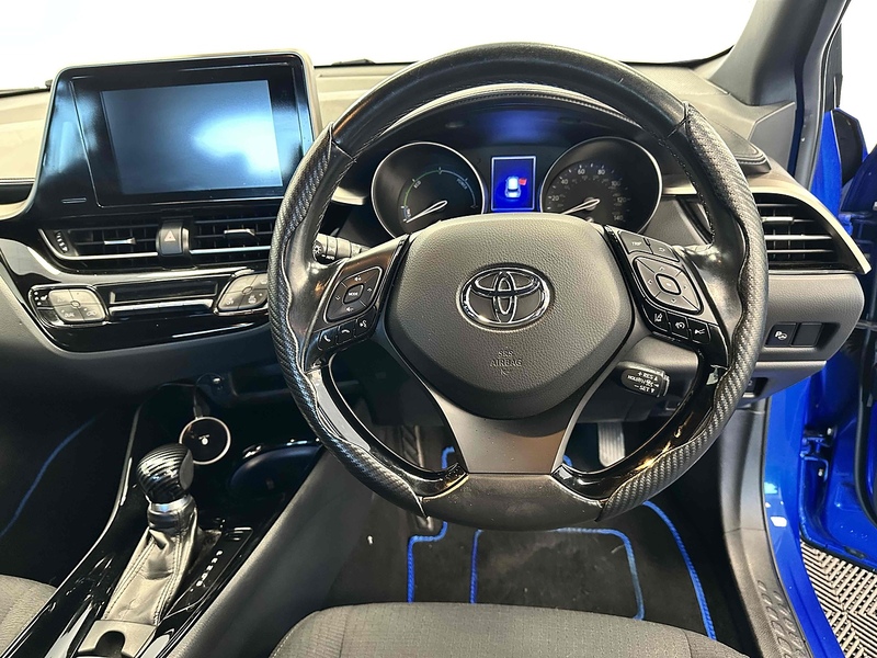 Toyota C-HR VVT-h Dynamic - U1787