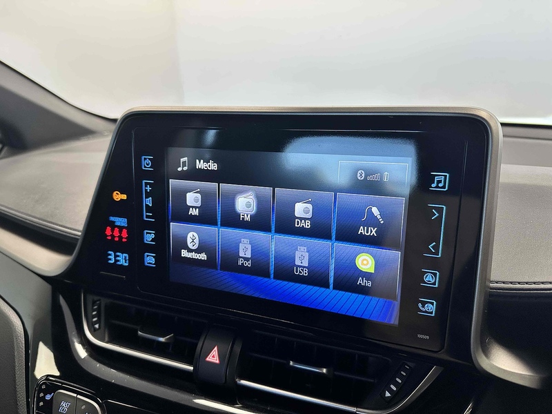 Toyota C-HR VVT-h Dynamic - U1787