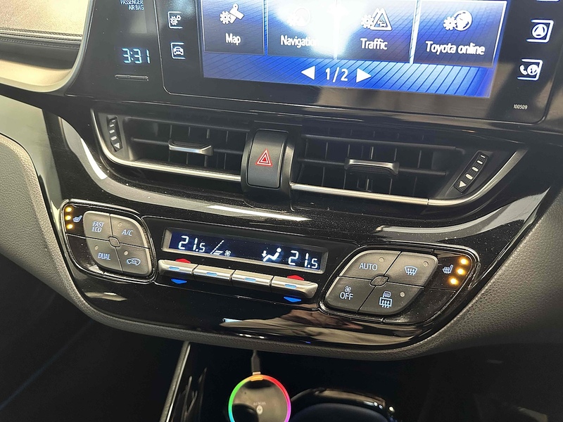 Toyota C-HR VVT-h Dynamic - U1787