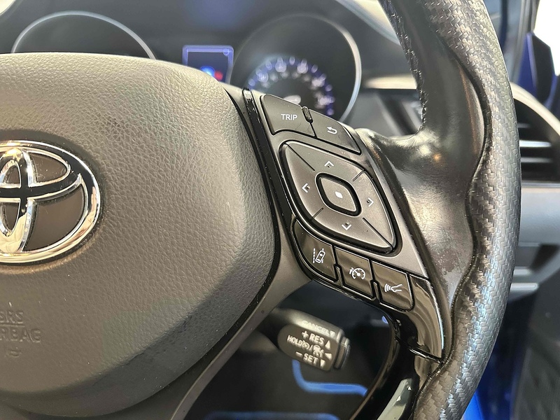 Toyota C-HR VVT-h Dynamic - U1787