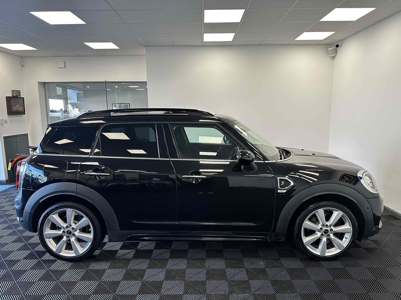 MINI Countryman Cooper S Exclusive - U1788