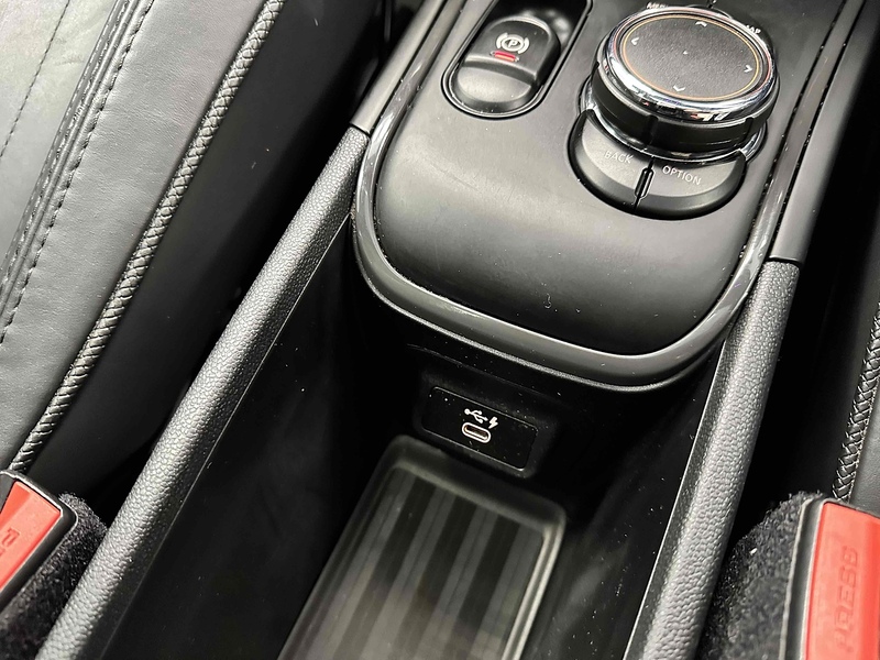 MINI Countryman Cooper S Exclusive - U1788