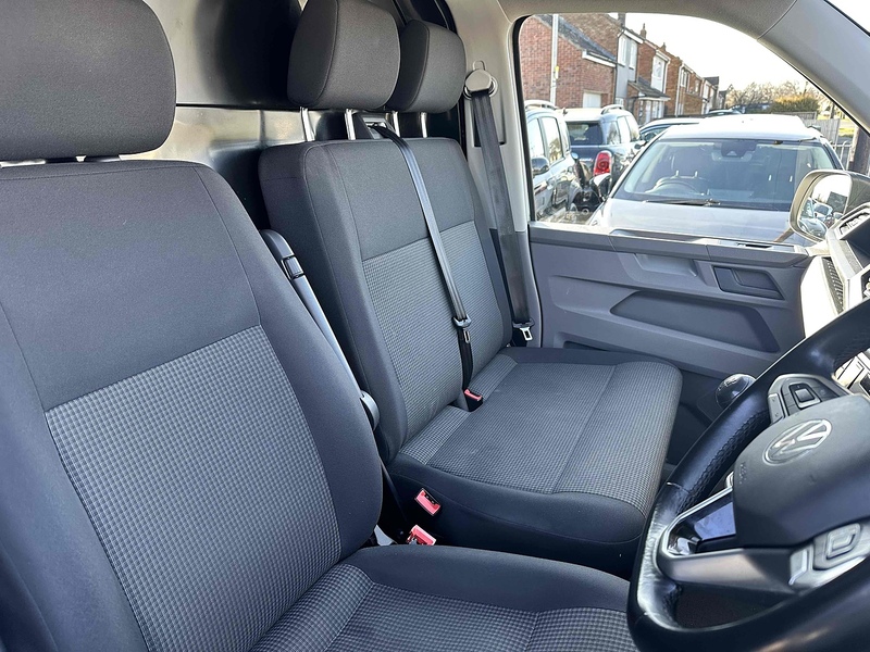 Volkswagen Transporter TDI T28 Startline - U1804