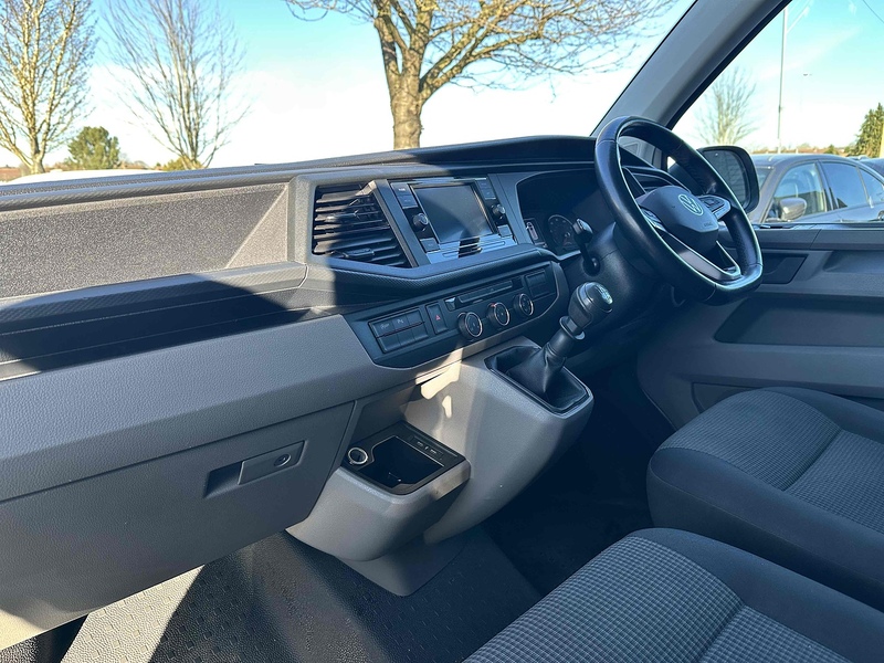 Volkswagen Transporter TDI T28 Startline - U1804