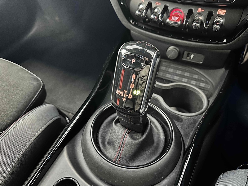 MINI Clubman John Cooper Works - U1807