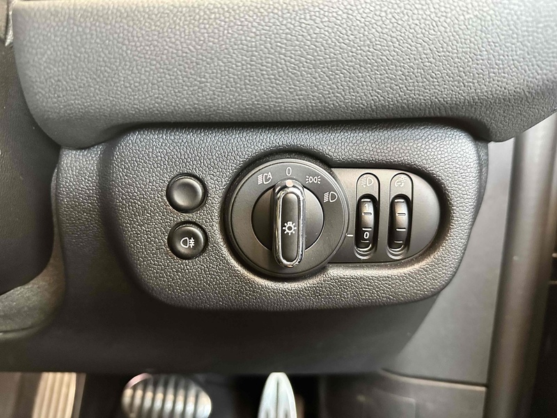 MINI Clubman John Cooper Works - U1807