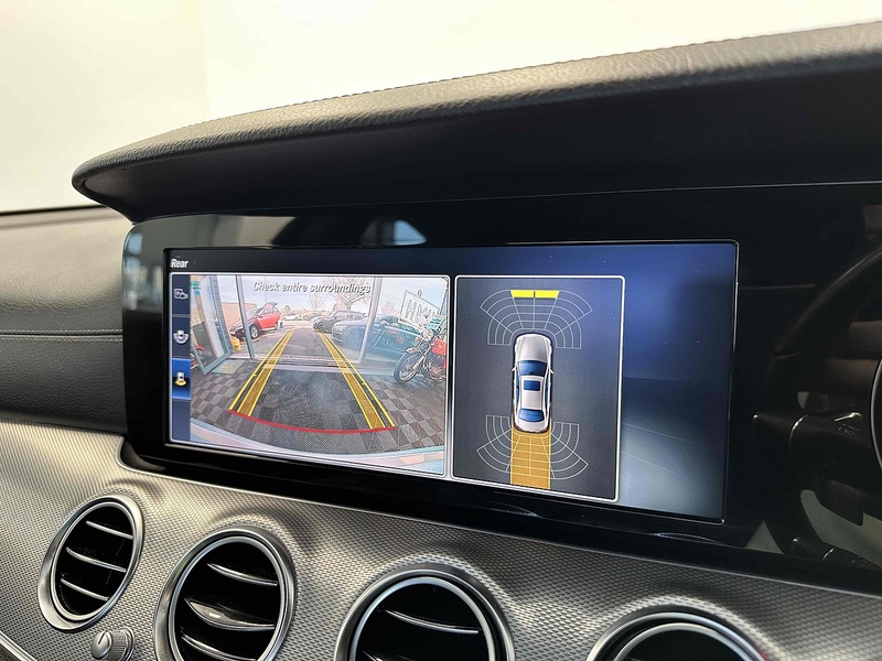 Mercedes-Benz E Class E350d V6 AMG Line - U1842