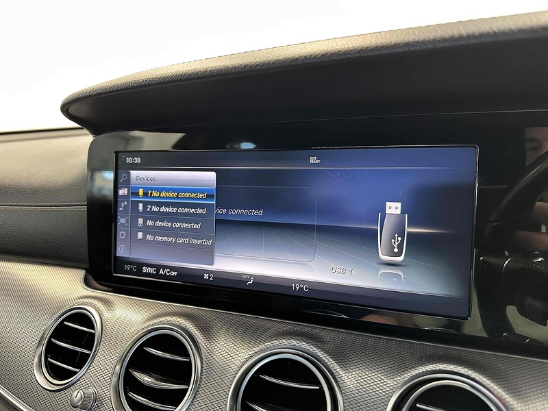 Mercedes-Benz E Class E350d V6 AMG Line - U1842