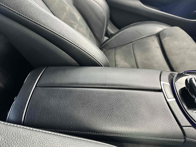 Mercedes-Benz E Class E350d V6 AMG Line - U1842
