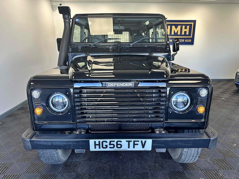 Land Rover Defender 110 TD5 County - U1845