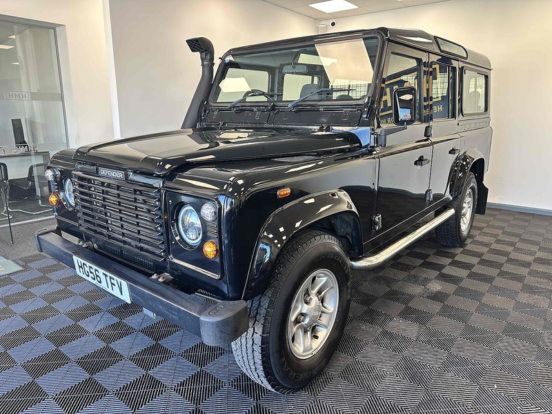 Land Rover Defender 110 TD5 County - U1845