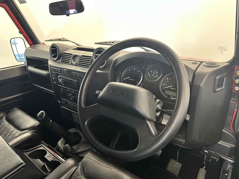 Land Rover Defender 90 TDCi County - U1864