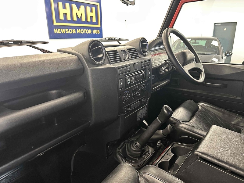 Land Rover Defender 90 TDCi County - U1864