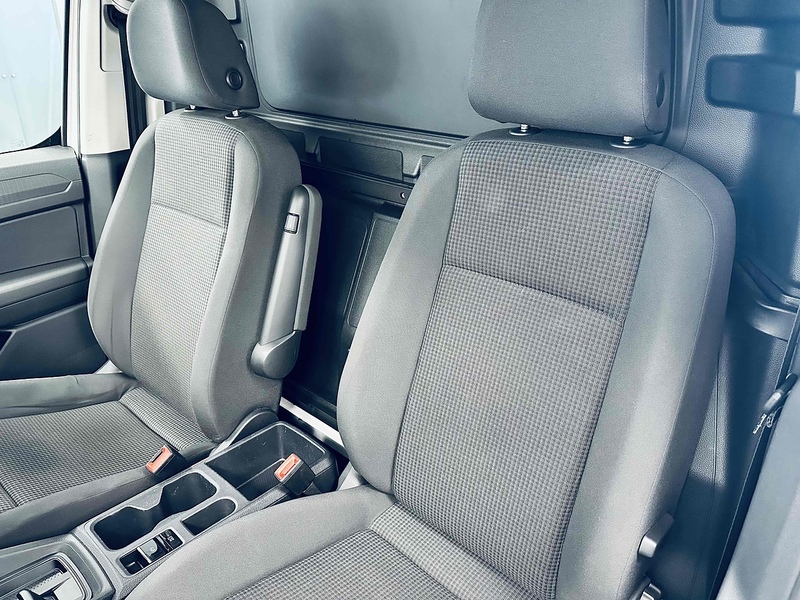 Volkswagen Caddy TSI C20 Commerce Pro - U1865