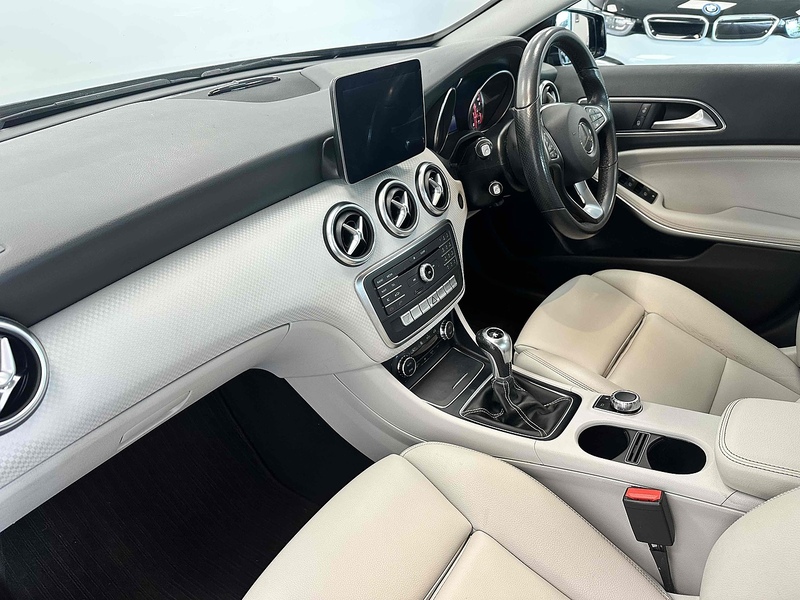 Mercedes-Benz A Class A180d Sport - U1872