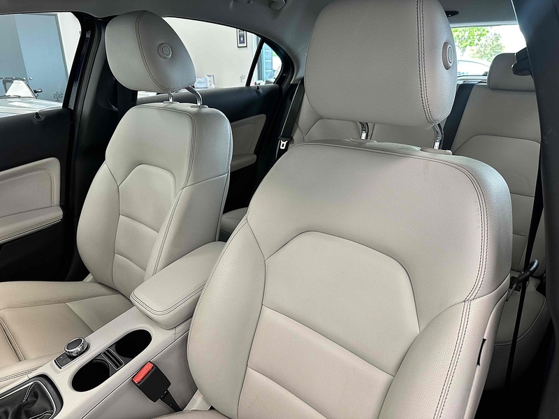 Mercedes-Benz A Class A180d Sport - U1872