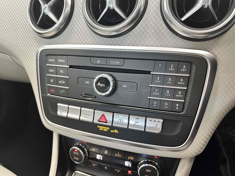 Mercedes-Benz A Class A180d Sport - U1872