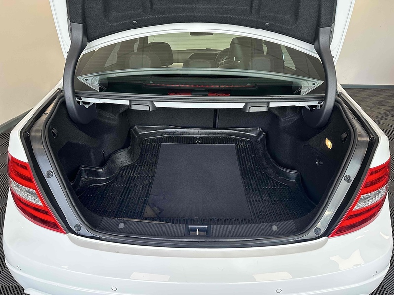 Mercedes-Benz C Class C220 CDI AMG Sport Plus - U1874