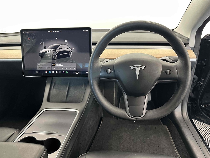 Tesla Model 3 Long Range - U1875