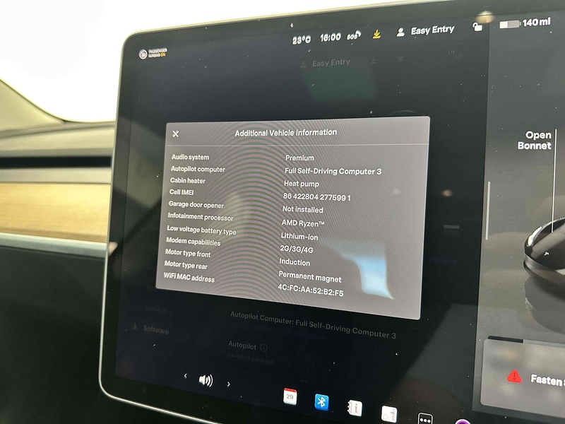Tesla Model 3 Long Range - U1875