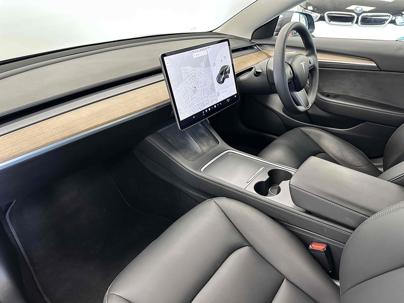 Tesla Model 3 Performance - U1878