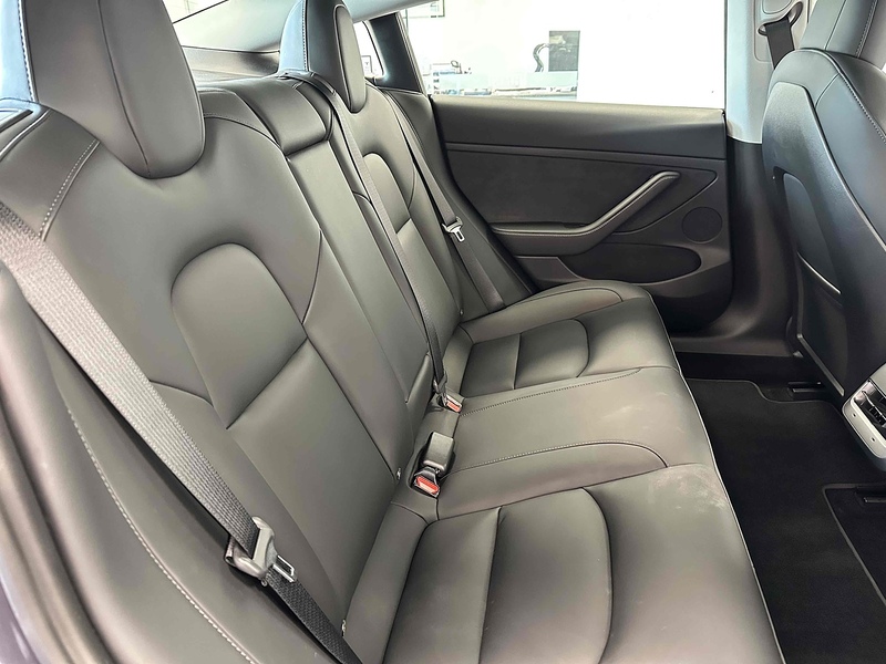 Tesla Model 3 Performance - U1878