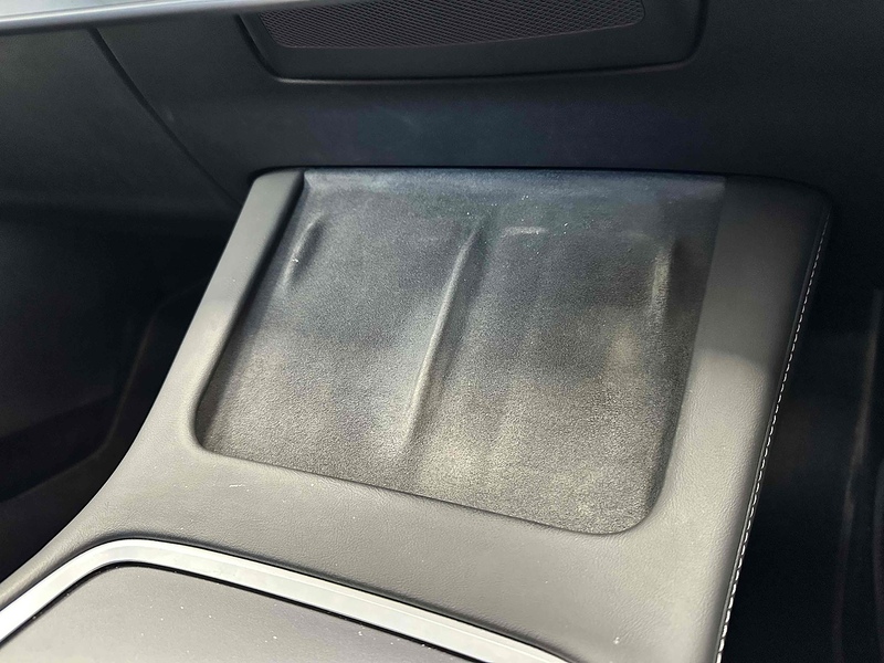 Tesla Model 3 Performance - U1878