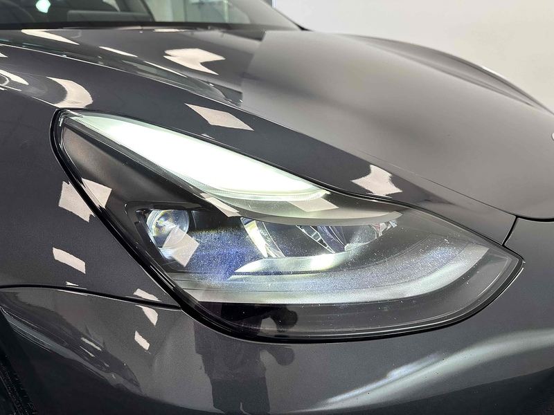 Tesla Model 3 Performance - U1878