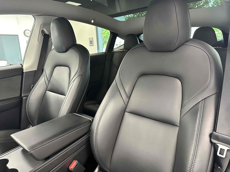 Tesla Model Y Long Range - U1880